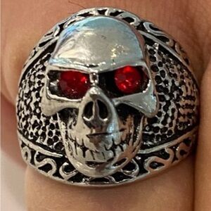 Men's Awesome Silver Skull Ring with Red Gemstones